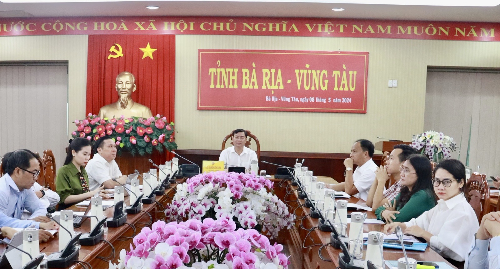 Ông Nguyễn Công Vinh, Phó Chủ tịch UBND tỉnh tham dự hội nghị tại đầu cầu tỉnh Bà Rịa - Vũng Tàu