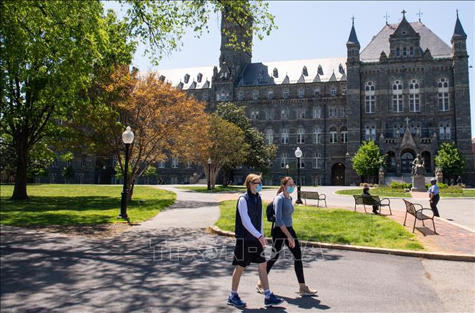 Sinh viên Trường Đại học Georgetown ở Washington, DC, Mỹ.