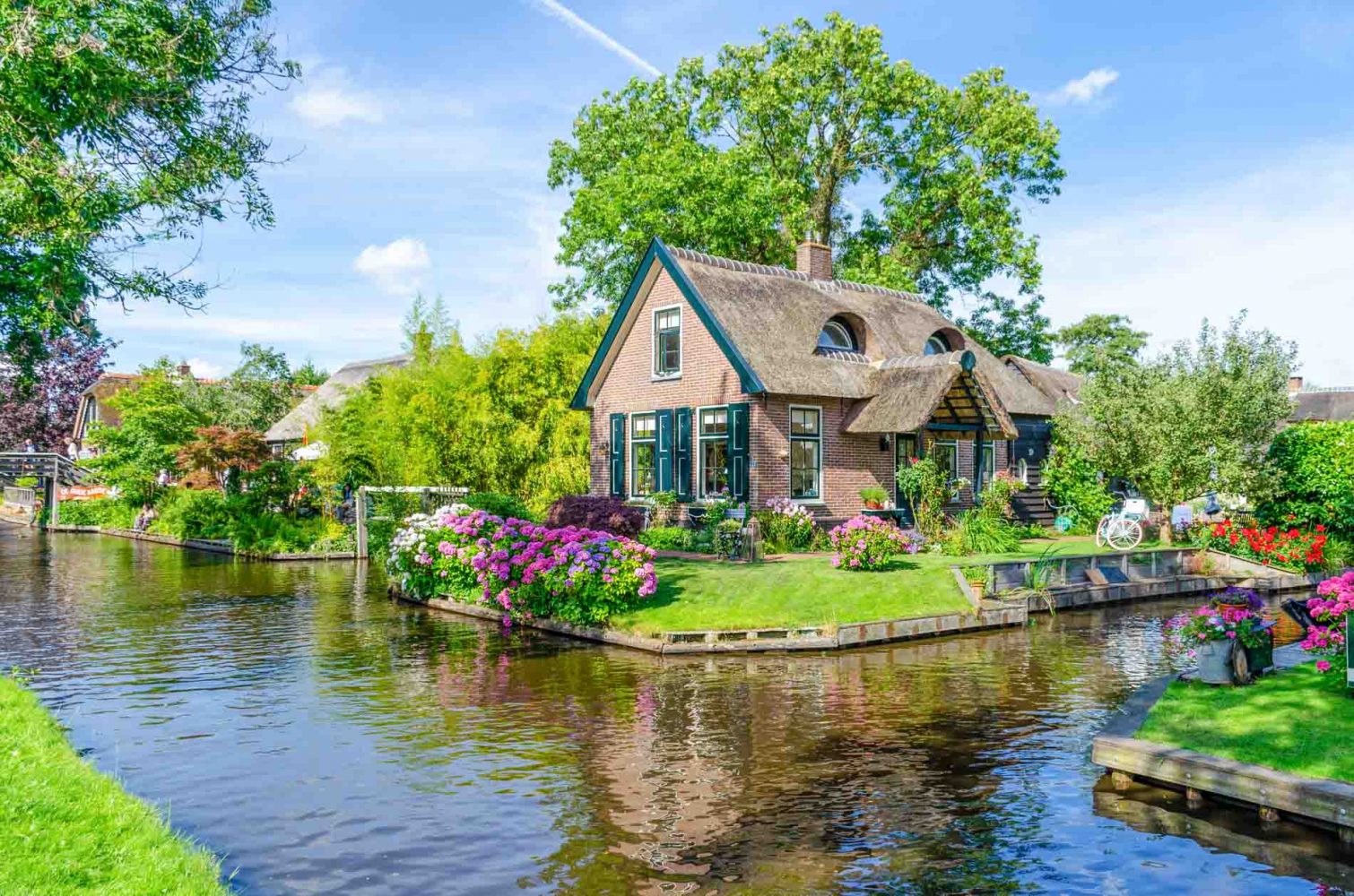 Giethoorn được biết đến là một trong những ngôi làng đẹp nhất thế giới.