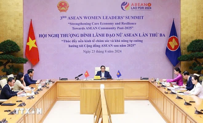Tăng cường nhận thức, tư duy về vai trò của phụ nữ