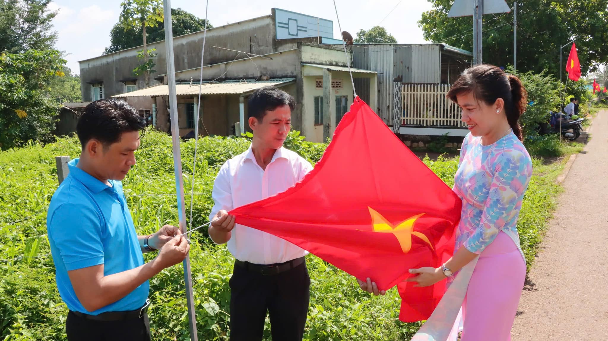 Mô hình “Đường cờ - Tổ quốc trong tim tôi”.