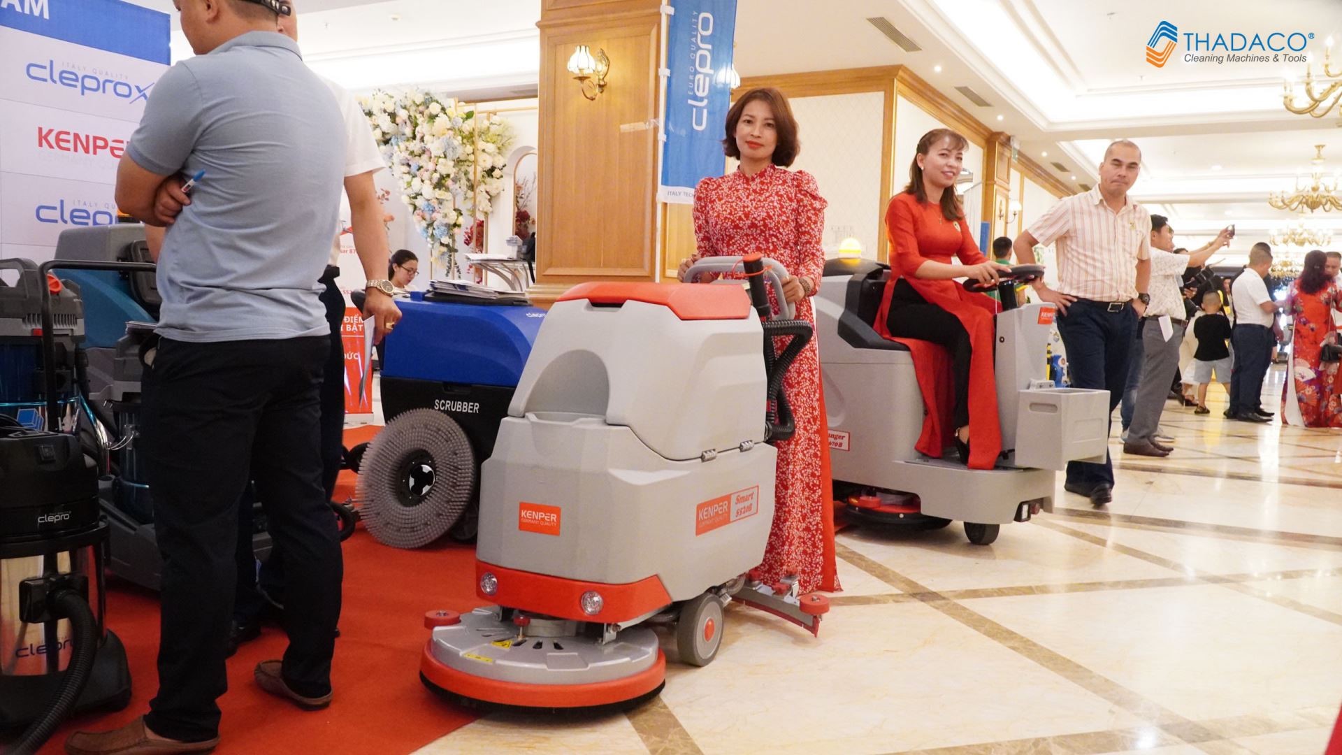 Máy chà sàn liên hợp KENPER S520B