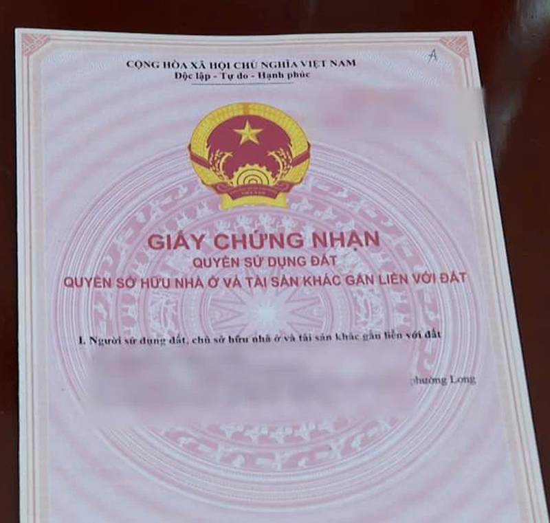 giấy chứng nhận quyền sử dụng đất, quyền sở hữu nhà ở và tài sản khác gắn liền với đất.