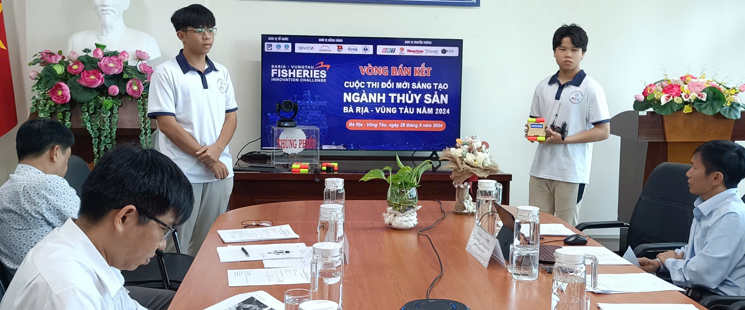 Thí sinh tham gia tranh tài tại Vòng bán kết cuộc thi Đổi mới sáng tạo ngành thủy sản Bà Rịa - Vũng Tàu năm 2024.