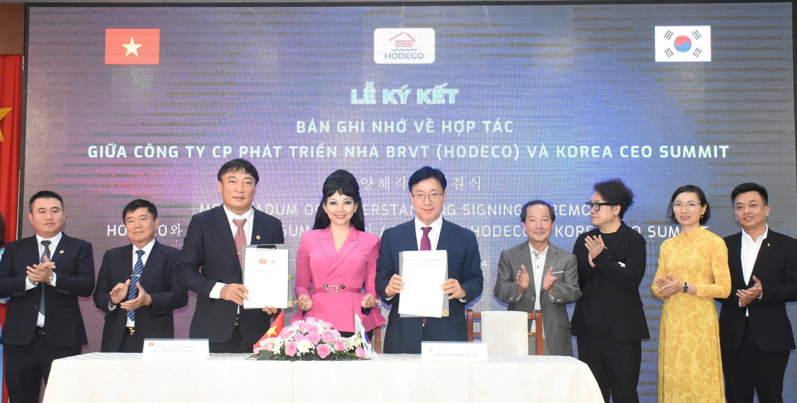 HODECO ký kết biên bản ghi nhớ với Korea CEO Summit (KCS) cố vấn các công tác kinh doanh phát triển dự án do HODECO làm chủ đầu tư.