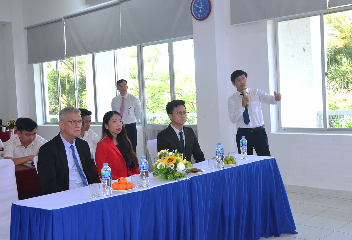 Th.S Ngô Lý Tấn Thuỷ, giáo viên tiếng Anh Trường TH, THCS và THPT Học Viện Anh Quốc chia sẻ cách khai thác tài liệu dạy tiếng Anh trên các website.