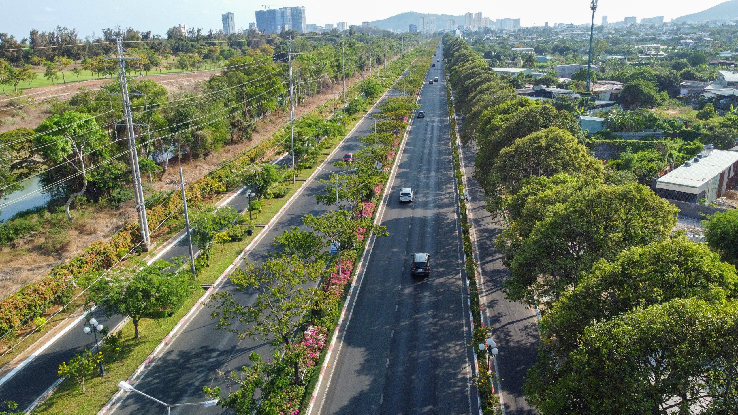 Mục tiêu của đề án là đến năm 2030, Bà Rịa - Vũng Tàu cơ bản đủ tiêu chuẩn trở thành thành phố trực thuộc Trung ương, đóng vai trò là một cực phát triển quan trọng trong hệ thống đô thị của Vùng Đông Nam Bộ.