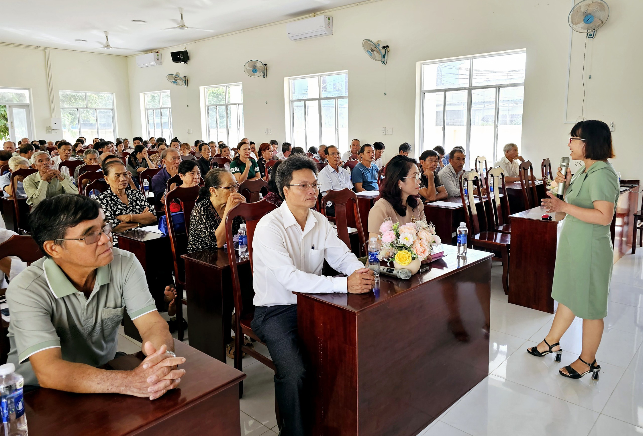 Hội viên nông dân tham gia lớp tập huấn.