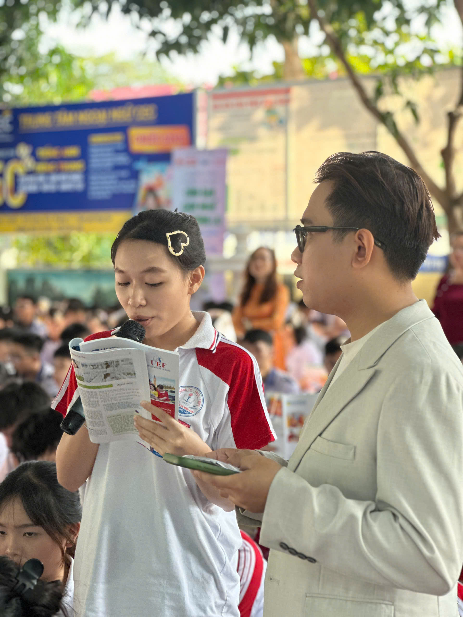 HS Trường THPT Nguyễn Thị Minh Khai (TP.Vũng Tàu) đặt câu hỏi cho Ban tư vấn.