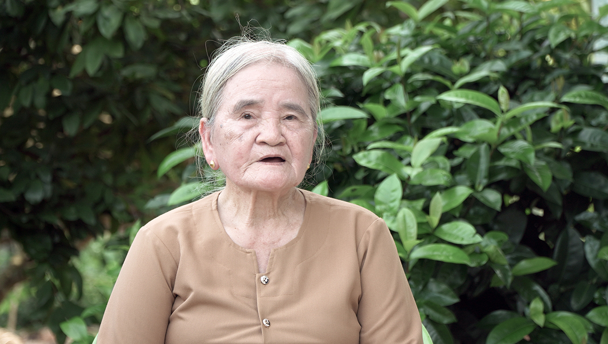 Bà Nguyễn Thị Phụng
