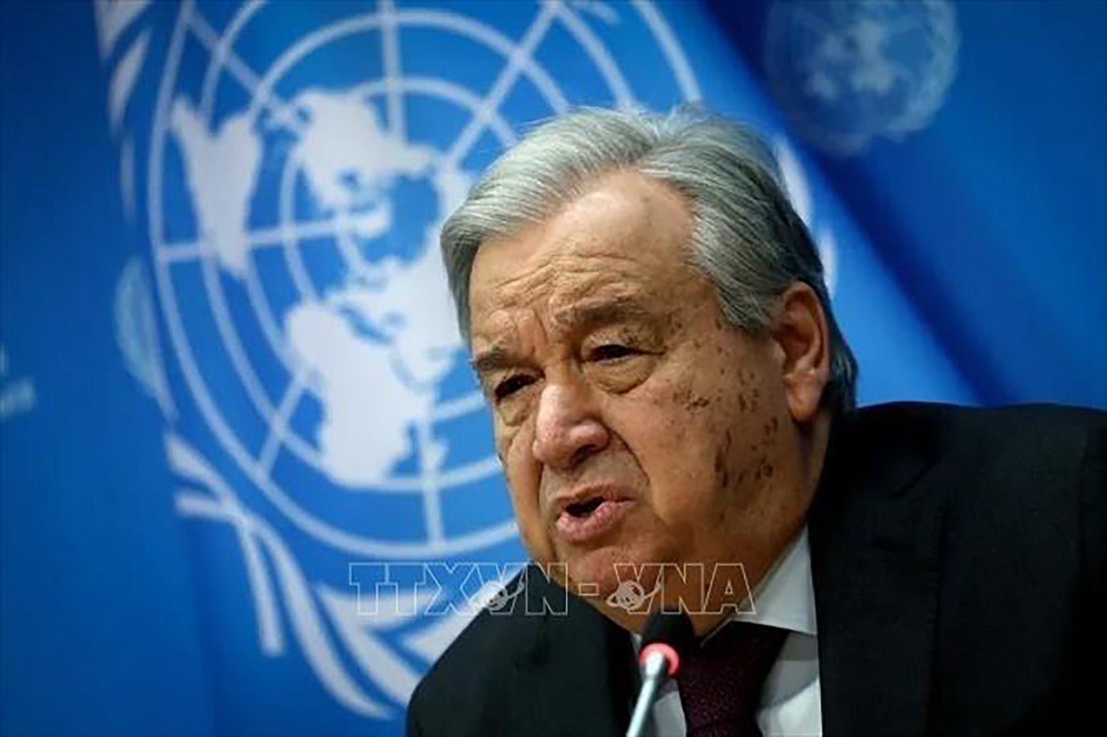 Tổng thư ký LHQ Antonio Guterres phát biểu tại cuộc họp báo ở New York, Mỹ.