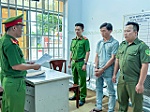 Bắt tài xế xe đầu kéo gây tai nạn liên hoàn