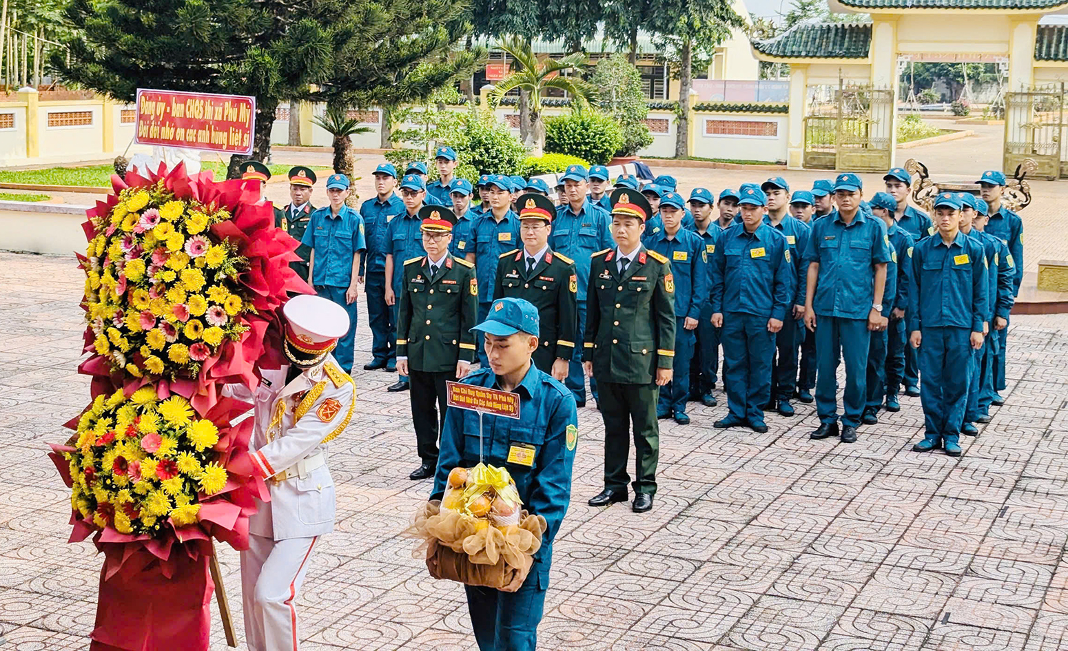 Lực lượng vũ trang TX. Phú Mỹ về nguồn