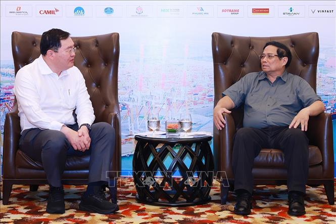 Thủ tướng Phạm Minh Chính tiếp ông Thammasak Sethaudom, Chủ tịch kiêm Giám đốc Điều hành của Tập đoàn SCG (Thái Lan).