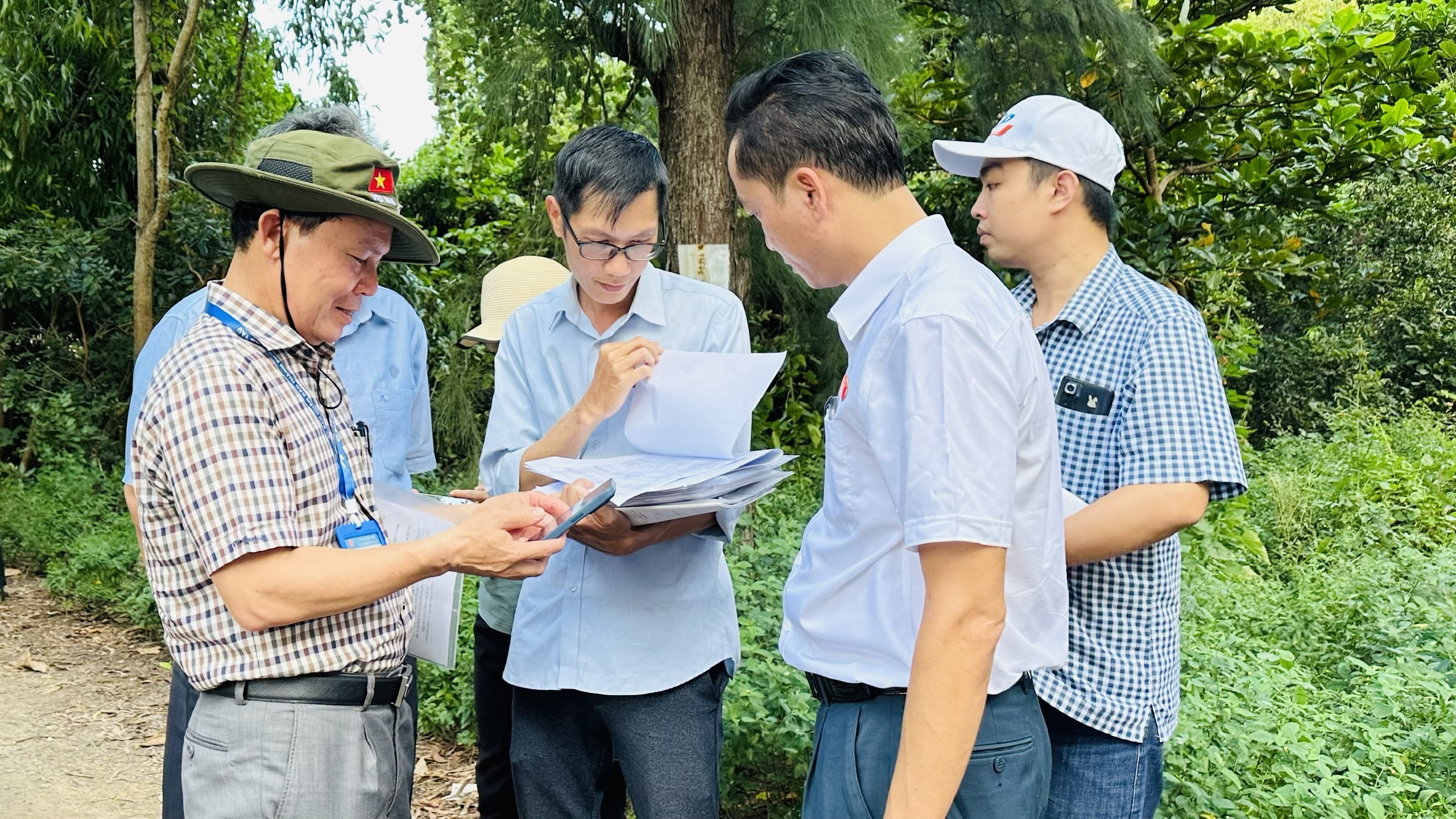Lãnh đạo TP. Vũng Tàu kiểm tra, xử lý việc lấn chiếm đất công, xây dựng trái phép trong khu Trại Nhái, phường 12.