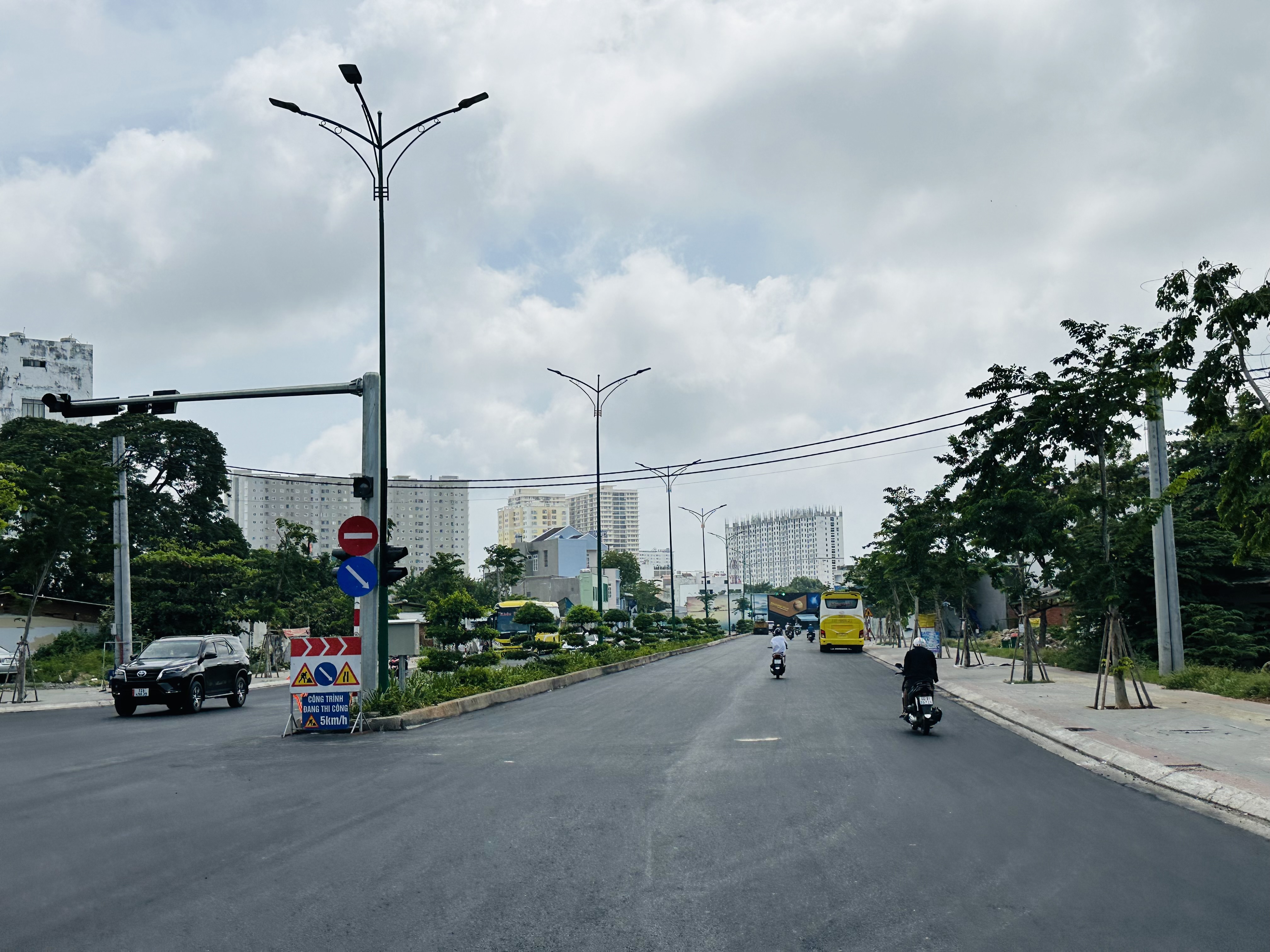 Đường Thống Nhất nối dài đã gần hoàn thiện, được đưa vào sử dụng.