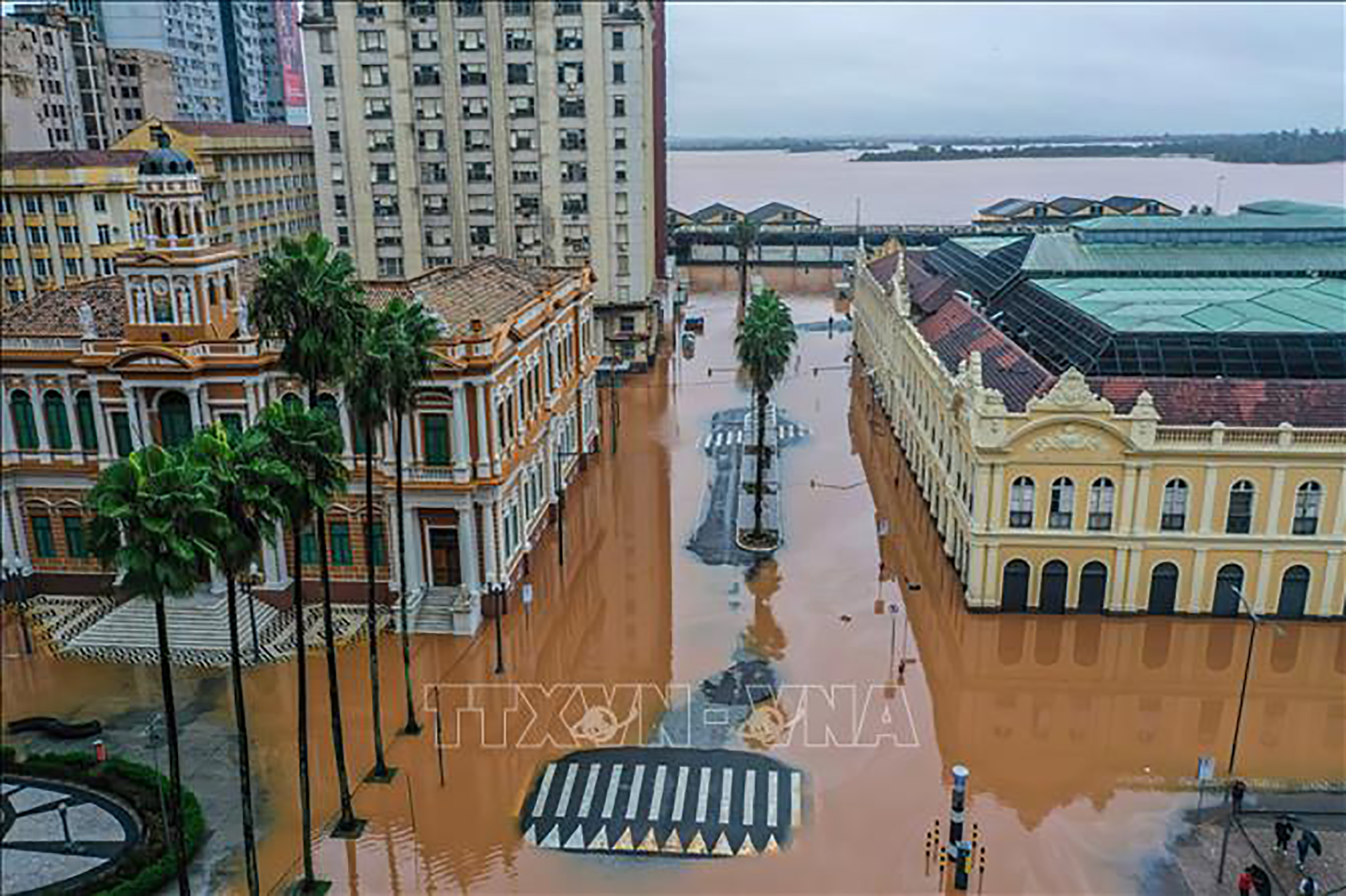 Ngập lụt tại Porto Alegre, Rio Grande do Sul, Brazil.