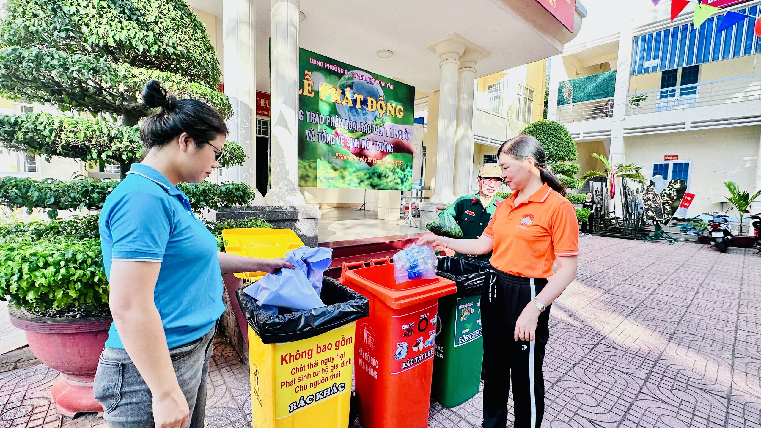 Phường 9 (TP. Vũng Tàu) thực hiện việc PLRTN ngay tại cơ quan, công sở.