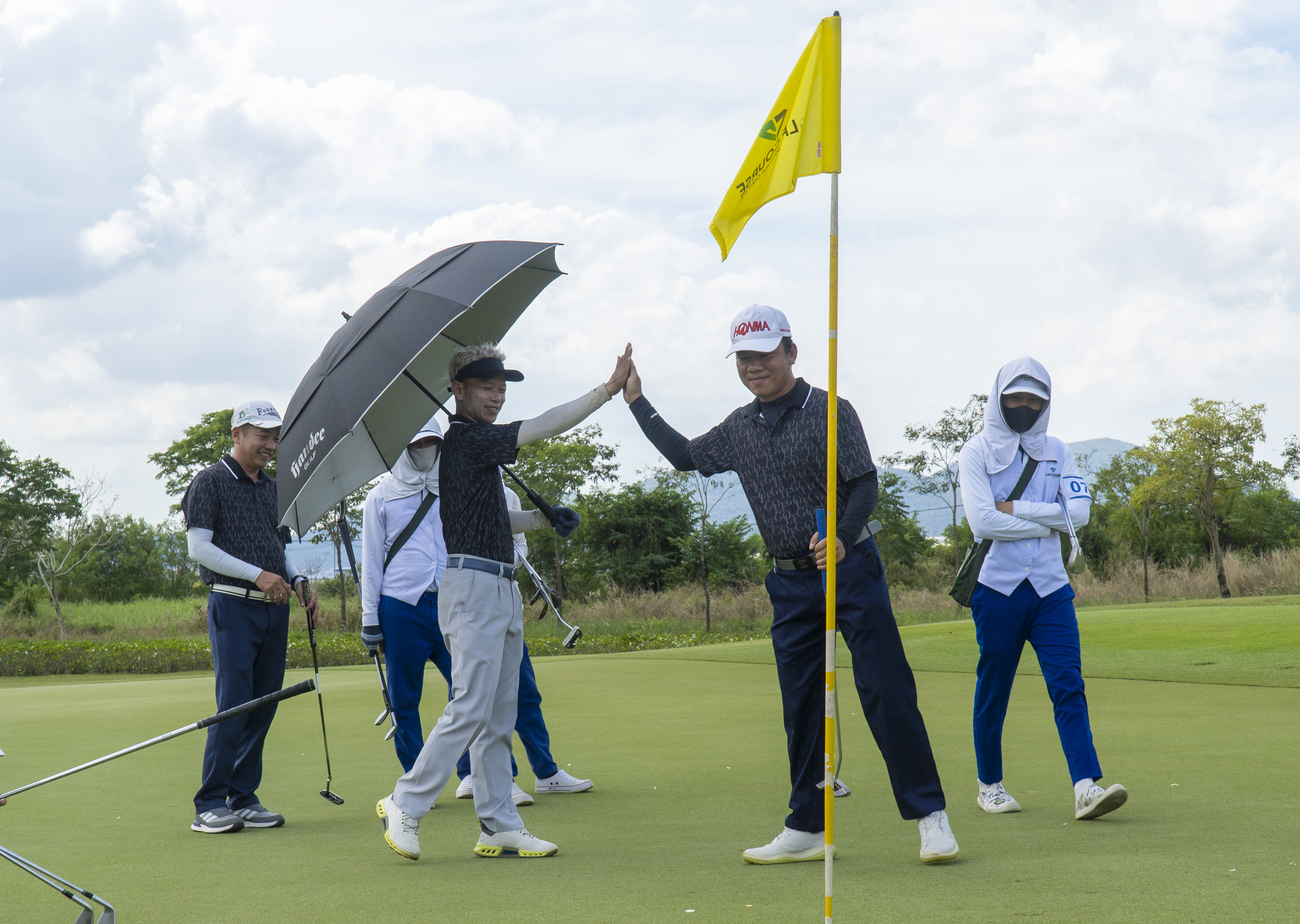 Giải còn là dịp để những người đam mê bộ môn golf giao lưu, học hỏi, kiến tạo những trải nghiệm tuyệt vời.