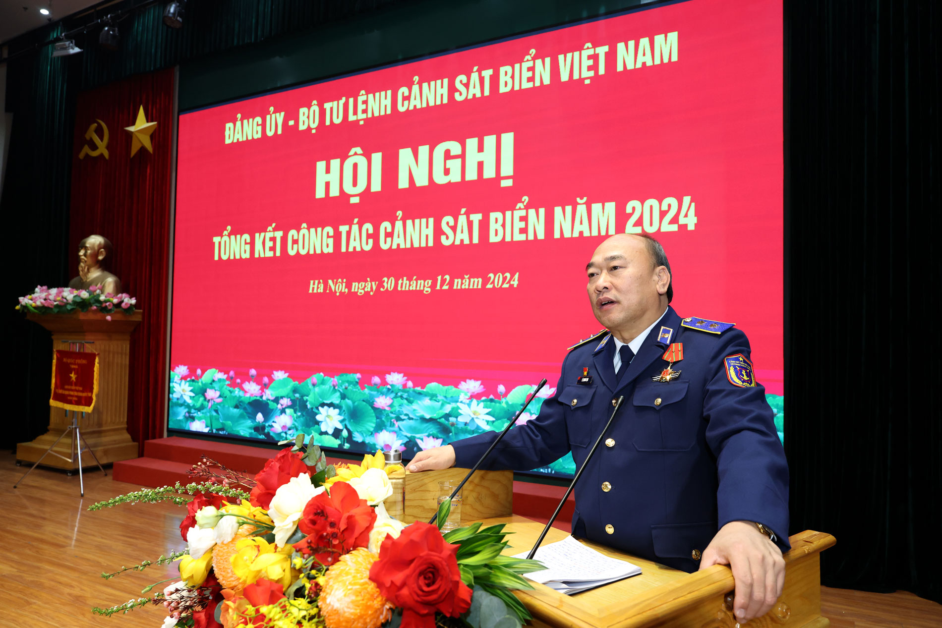 Trung tướng Lê Quang Đạo, Tư lệnh Cảnh sát biển Việt Nam phát biểu kết luận hội nghị.