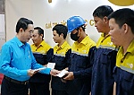 Mang Tết ấm đến với người lao động khó khăn