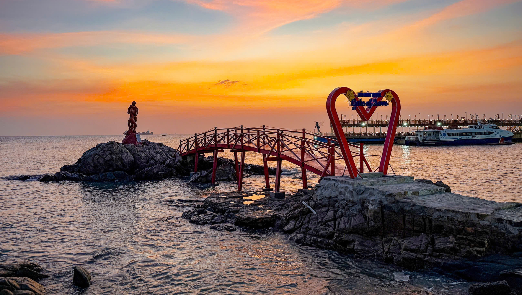 Hồ Mây Park ra mắt điểm check in với hoàng hôn Bãi Trước.