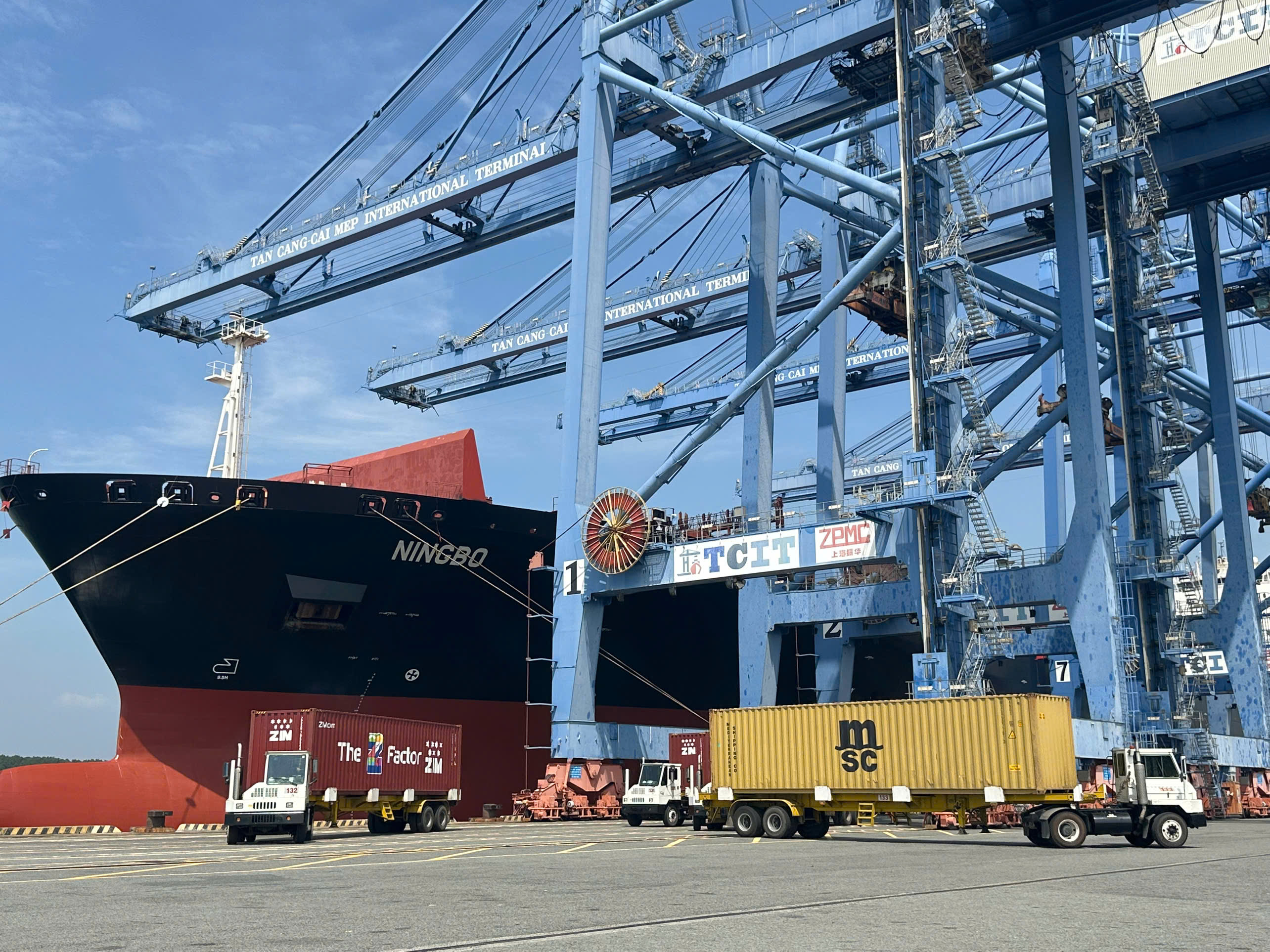 TCIT đón chuyến tàu đầu tiên tuyến dịch vụ ZSL/PELICAN