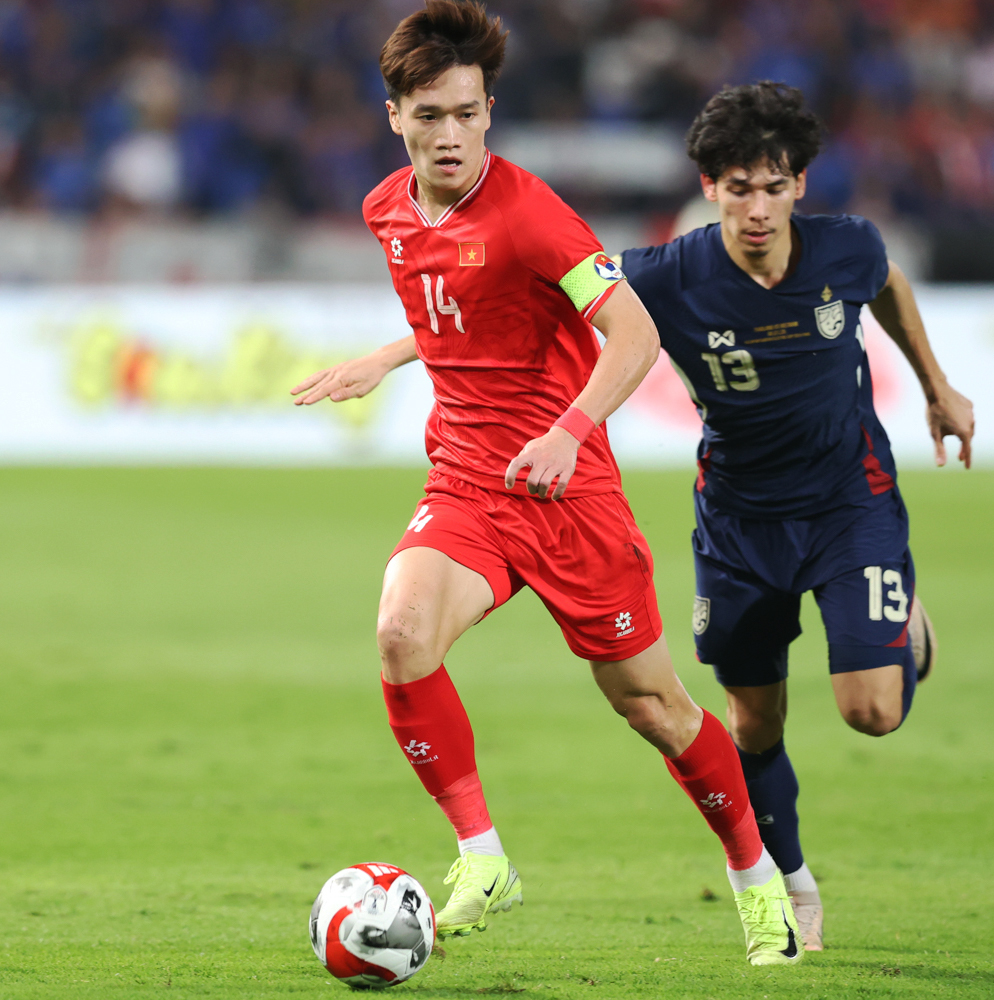 Với màn trình diễn ấn tượng tại ASEAN Cup, Hoàng Đức nhiều khả năng sẽ giành Quả bóng Vàng Việt Nam 2024.