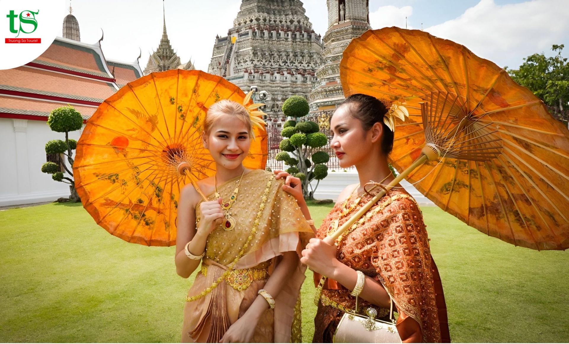 Wat Arun nổi tiếng đến mức mà nhiều người cho rằng đây là biểu tượng của đất nước Thái Lan và là một trong những ngôi chùa đẹp nhất Thái Lan.