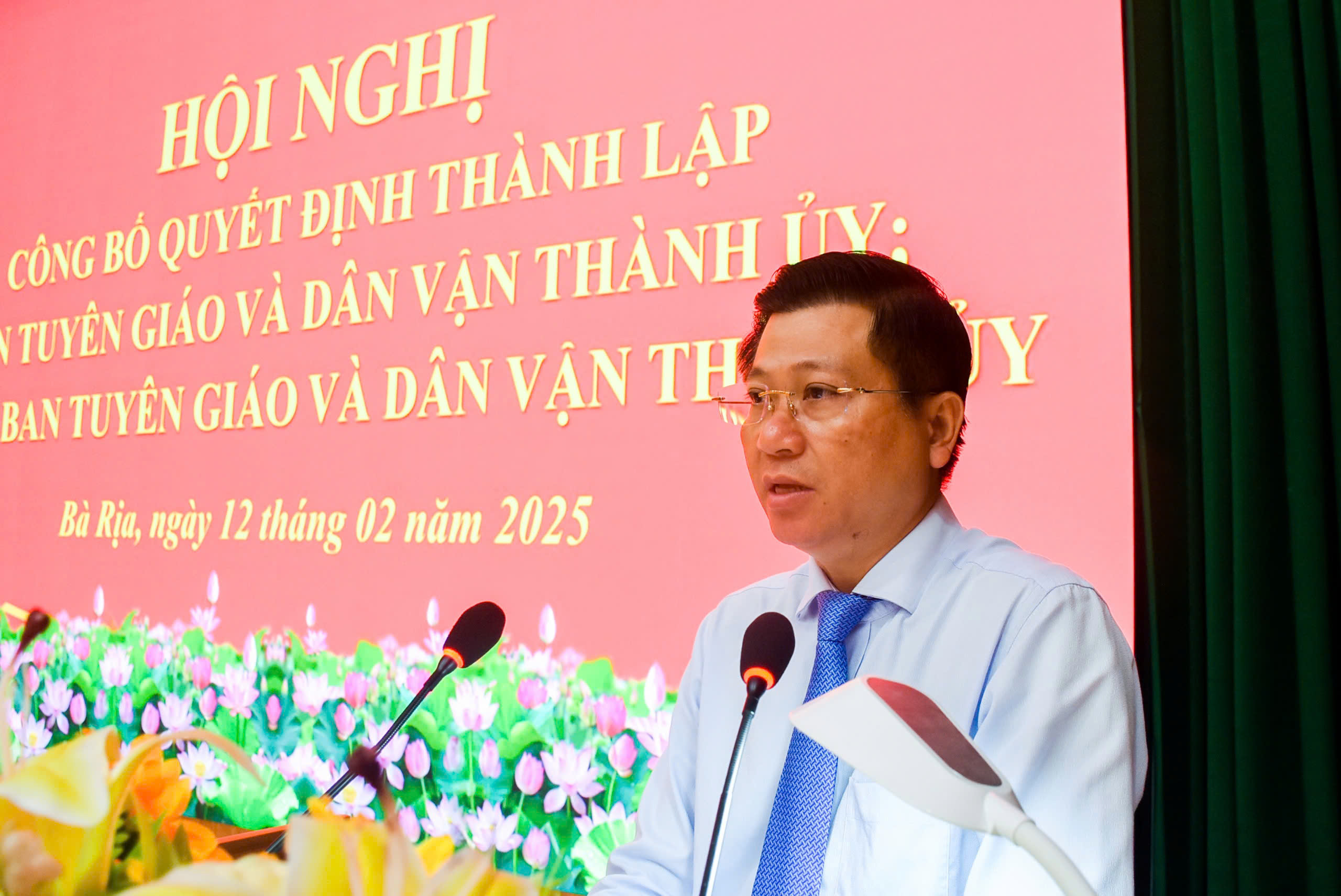 Bí thư Thành ủy Bà Rịa Trần Văn Tuấn phát biểu chỉ đạo tại hội nghị.