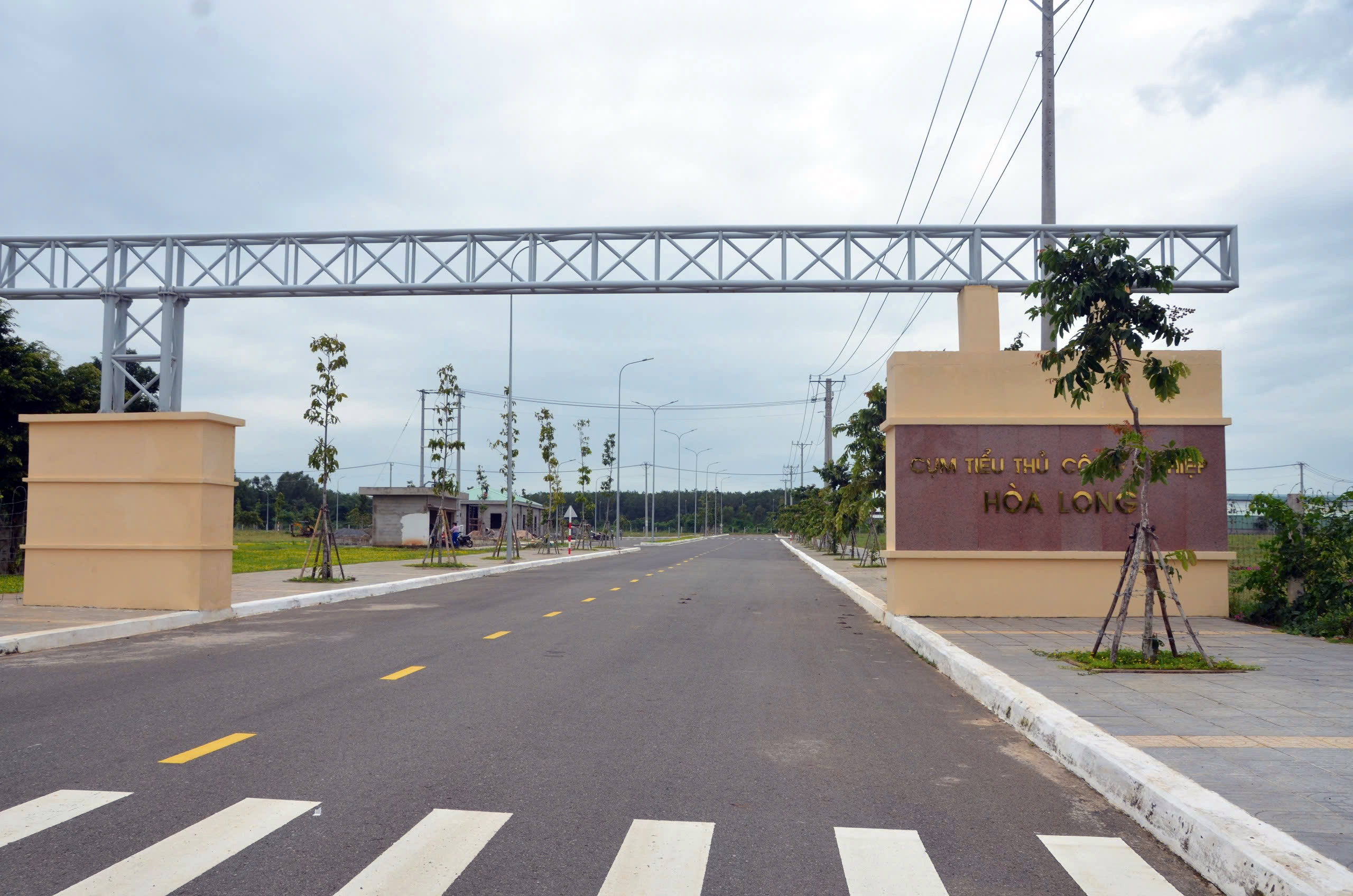 Gỡ nút thắt, sớm đưa các cụm công nghiệp hoạt động