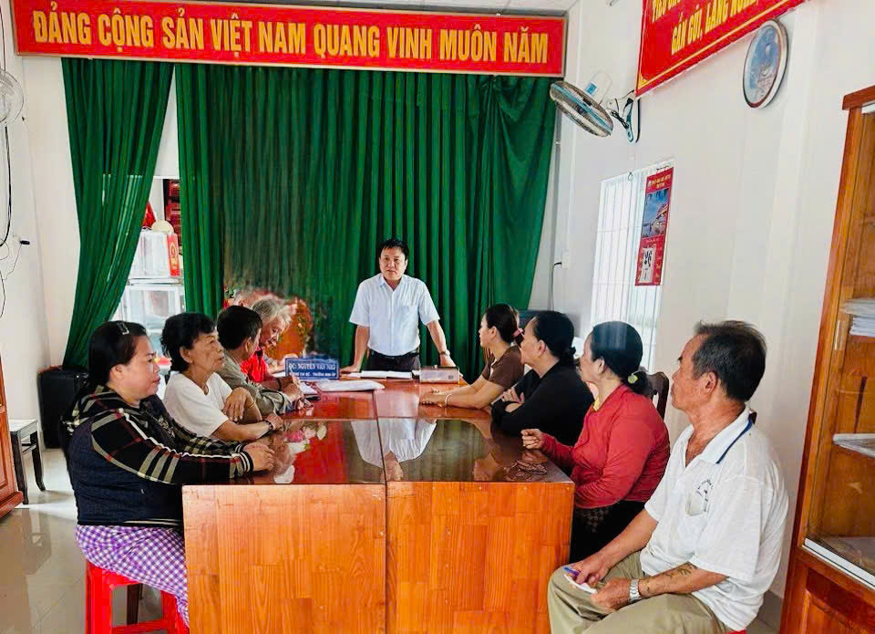 Dưới lớp 