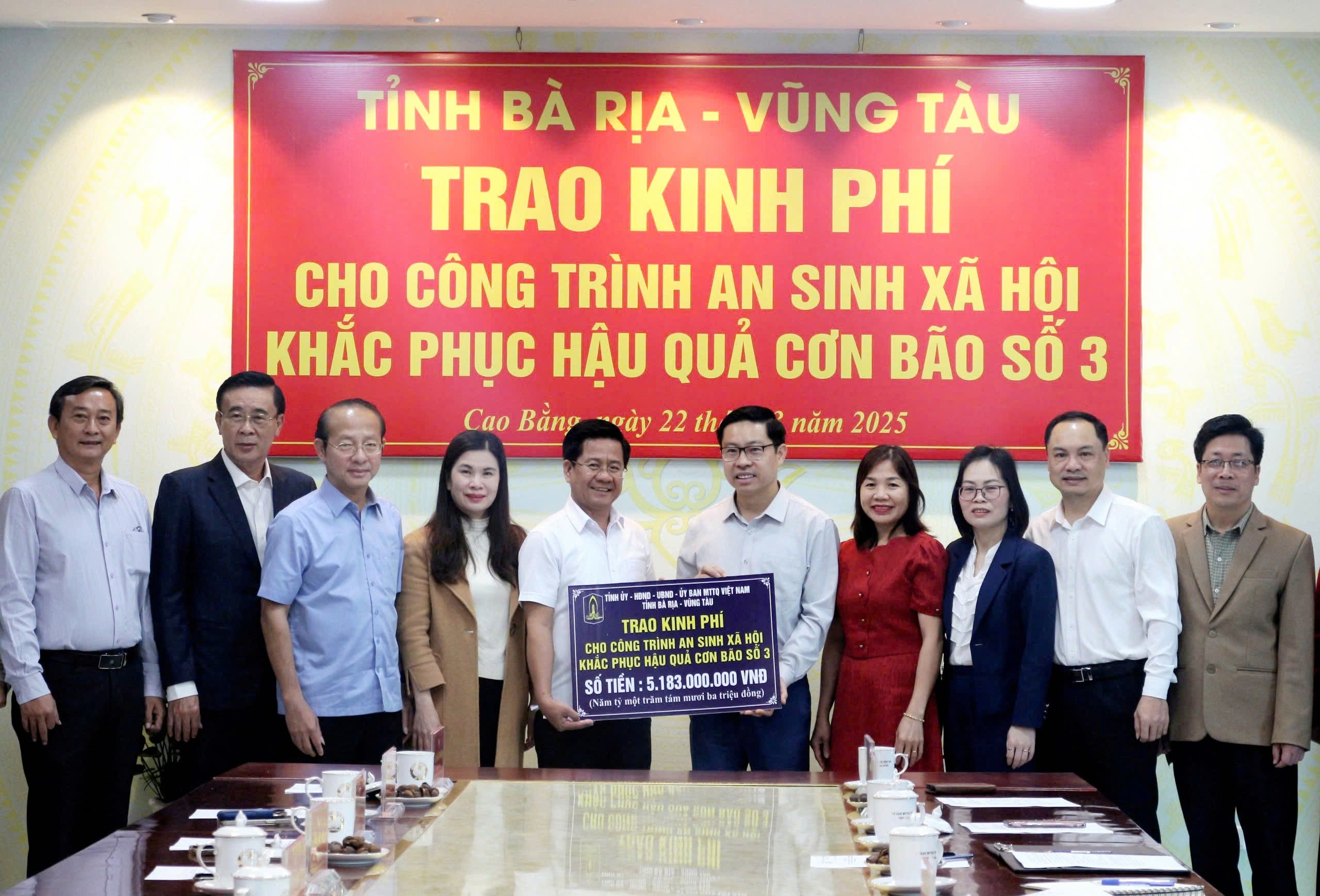 Bà Rịa-Vũng Tàu trao gần 5,2 tỷ đồng hỗ trợ Cao Bằng