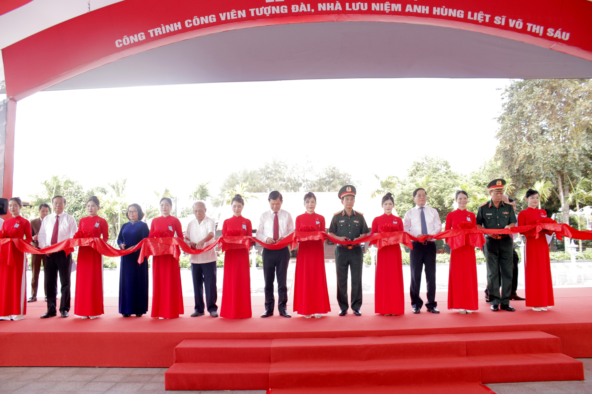 Tin tổng hợp ngày 26/4