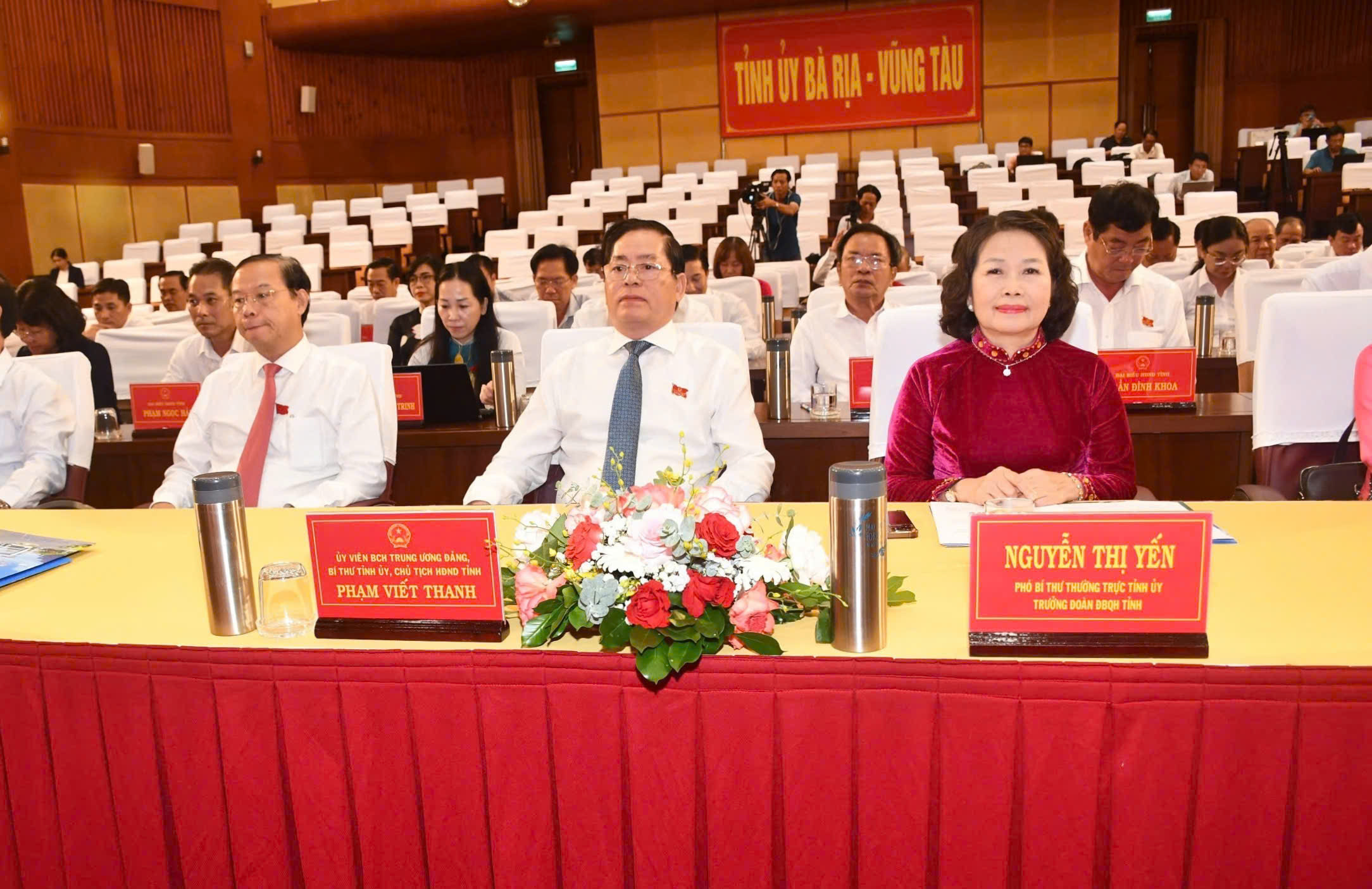 Tán thành chủ trương nhập tỉnh Bà Rịa-Vũng Tàu, tỉnh Bình Dương và TP.Hồ Chí Minh