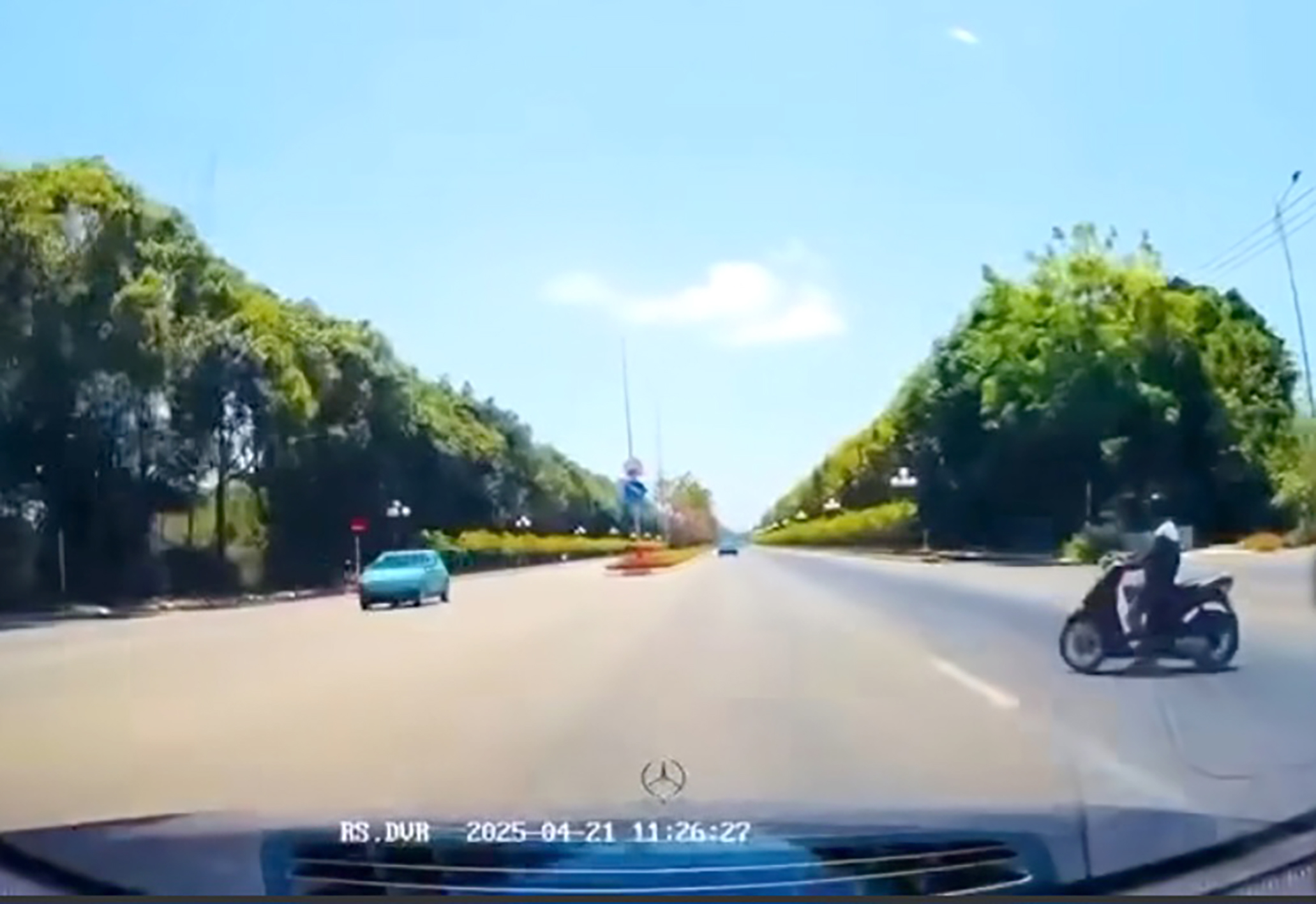 Tai nạn rình rập tại các điểm quay đầu