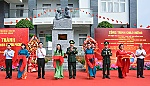 8/11 đơn vị hoàn thành xây dựng tượng đài Bác Hồ với chiến sĩ Biên phòng