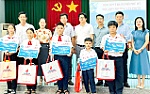 Sôi nổi phong trào thi đua học tập và làm theo Bác