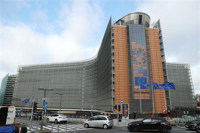 EU yêu cầu Tây Ban Nha tăng chi tiêu quốc phòng lên 3% GDP