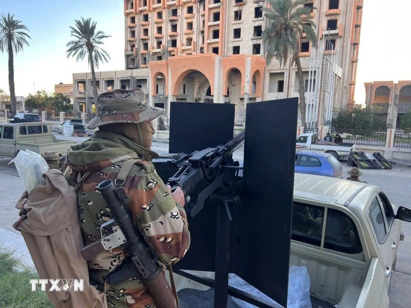 AU kêu gọi ngừng bắn vĩnh viễn ở Libya