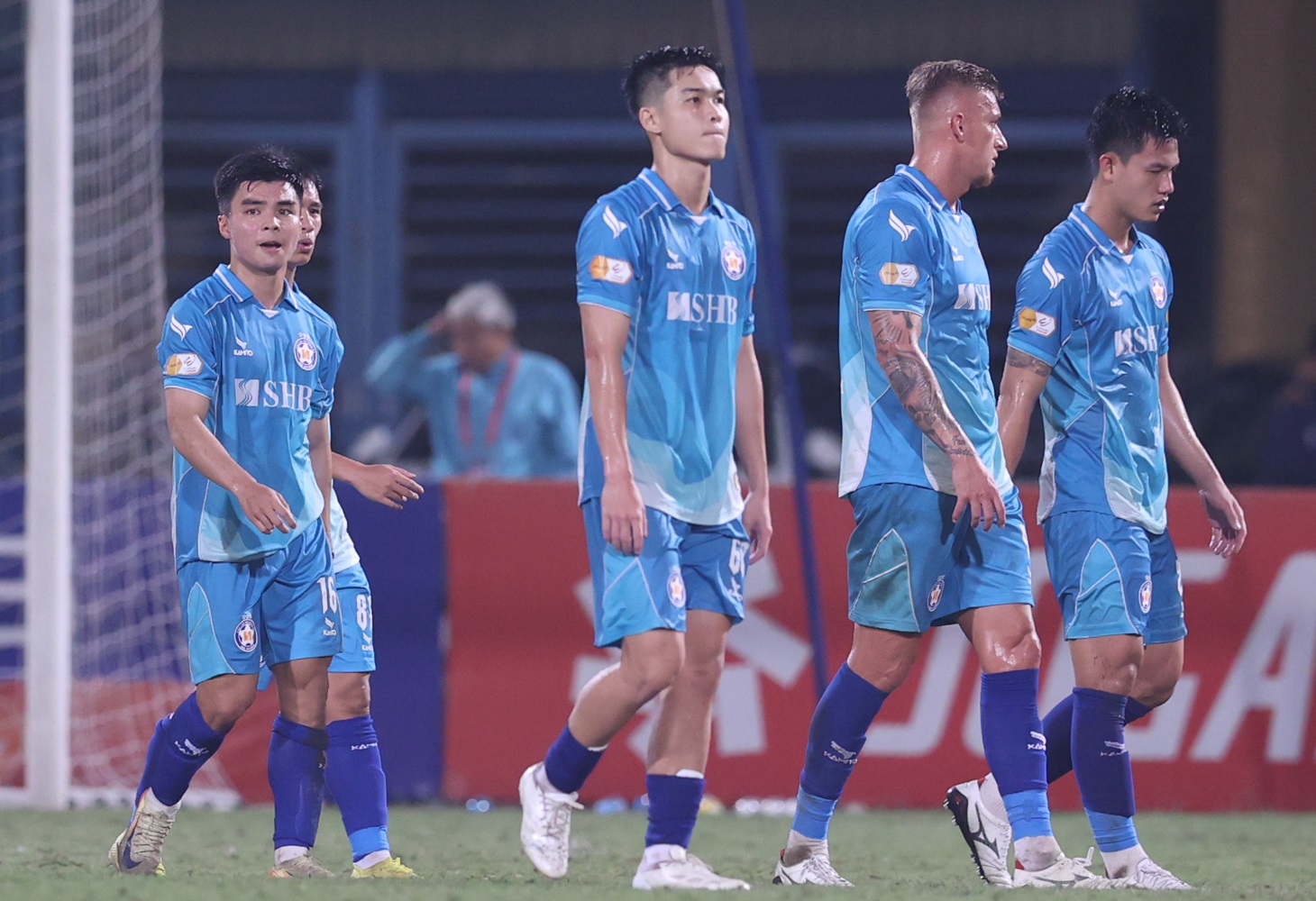 V-LEAGUE 24/25: SHB Đà Nẵng đang ở tình thế vô cùng nguy hiểm