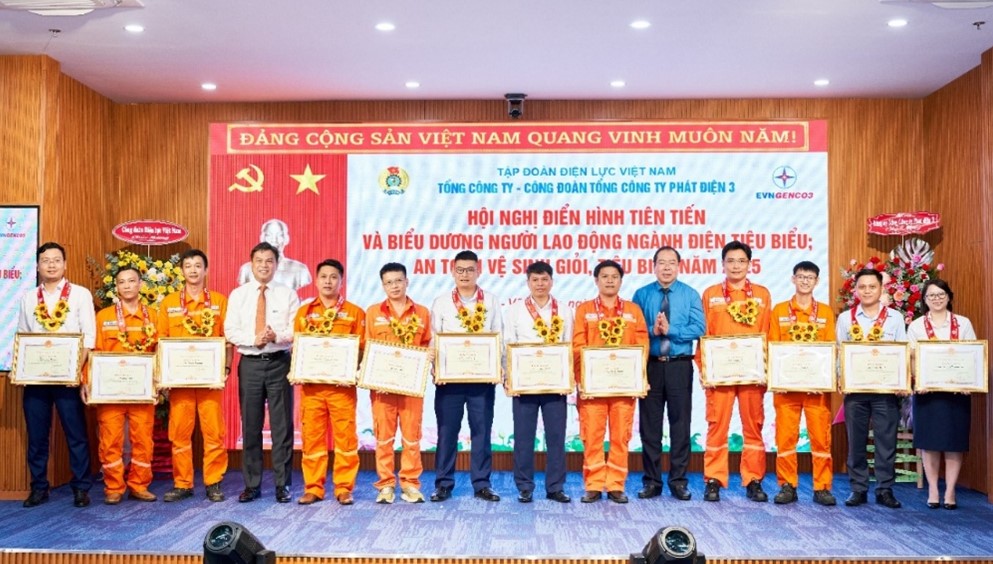 EVNGENCO3 biểu dương điển hình tiên tiến, tiêu biểu năm