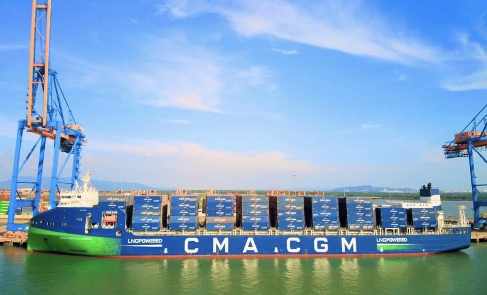 Dự án sà lan điện CMA CGM mở đầu xu hướng vận tải thủy không phát thải tại Việt Nam.