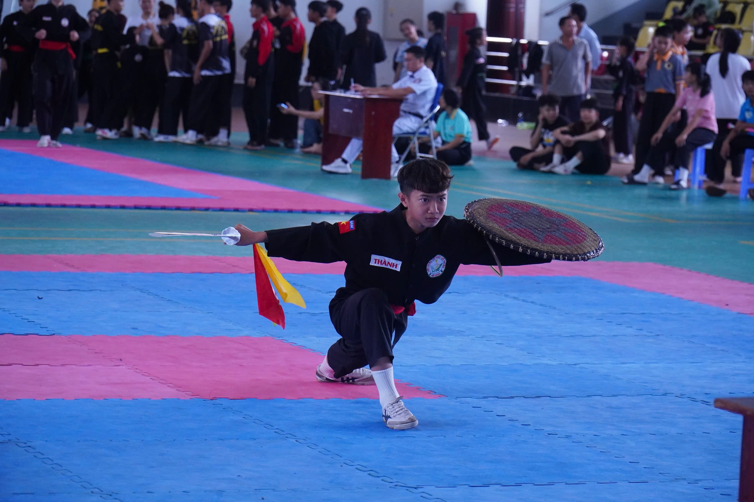 Võ cổ truyền là một trong những bộ môn có thế mạnh của huyện Long Đất.