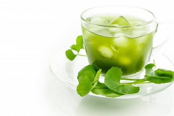 Trà rau má có tính thanh nhiệt giải độc, lợi thấp, tiêu thũng, hoạt huyết...