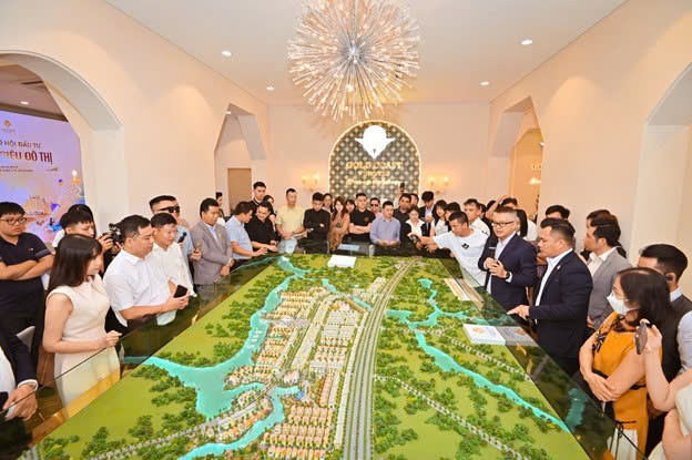 Lễ ra mắt đô thị du lịch quốc tế Gold Coast Vũng Tàu diễn ra vào ngày 24/5 với hơn 400 khách mời, nhà đầu tư tham dự.