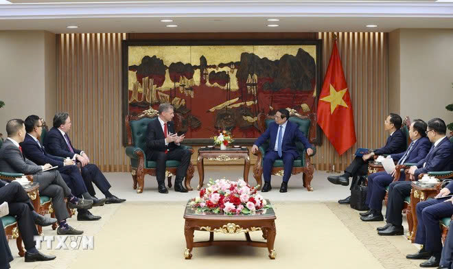 Thủ tướng Phạm Minh Chính tiếp ông Steven Kobos, Chủ tịch kiêm Giám đốc điều hành Tập đoàn Excelerate Energy (Hoa Kỳ).