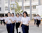 Ngày đầu tiên, Kỳ thi tuyển sinh lớp 10: Thí sinh không bị đánh đố với đề Ngữ văn
