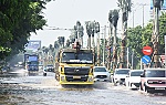 Kiểm tra, xử lý ngập dưới chân cầu Cỏ May