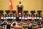 Trao tặng Bằng khen các Trưởng đoàn, Phó Trưởng đoàn chuyên trách Đoàn ĐBQH